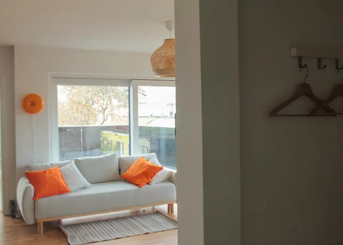 公寓 90 M2 With Balcony & Free Parking *