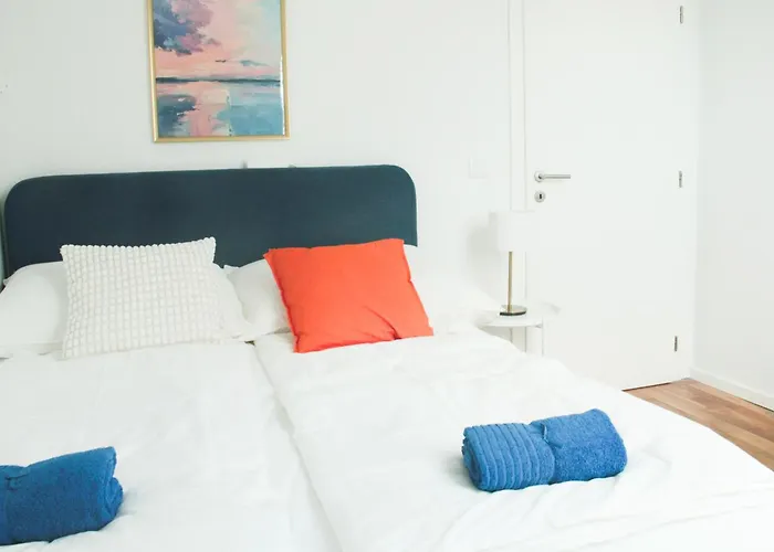 90 M2 With Balcony & Free Parking